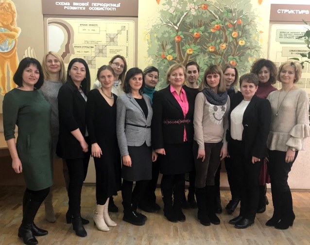 Емоційно-тепле завершення освітнього тренінгу.